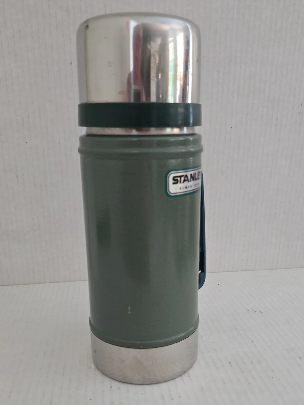 Vintage Stanley Thermos / 24 Ounces